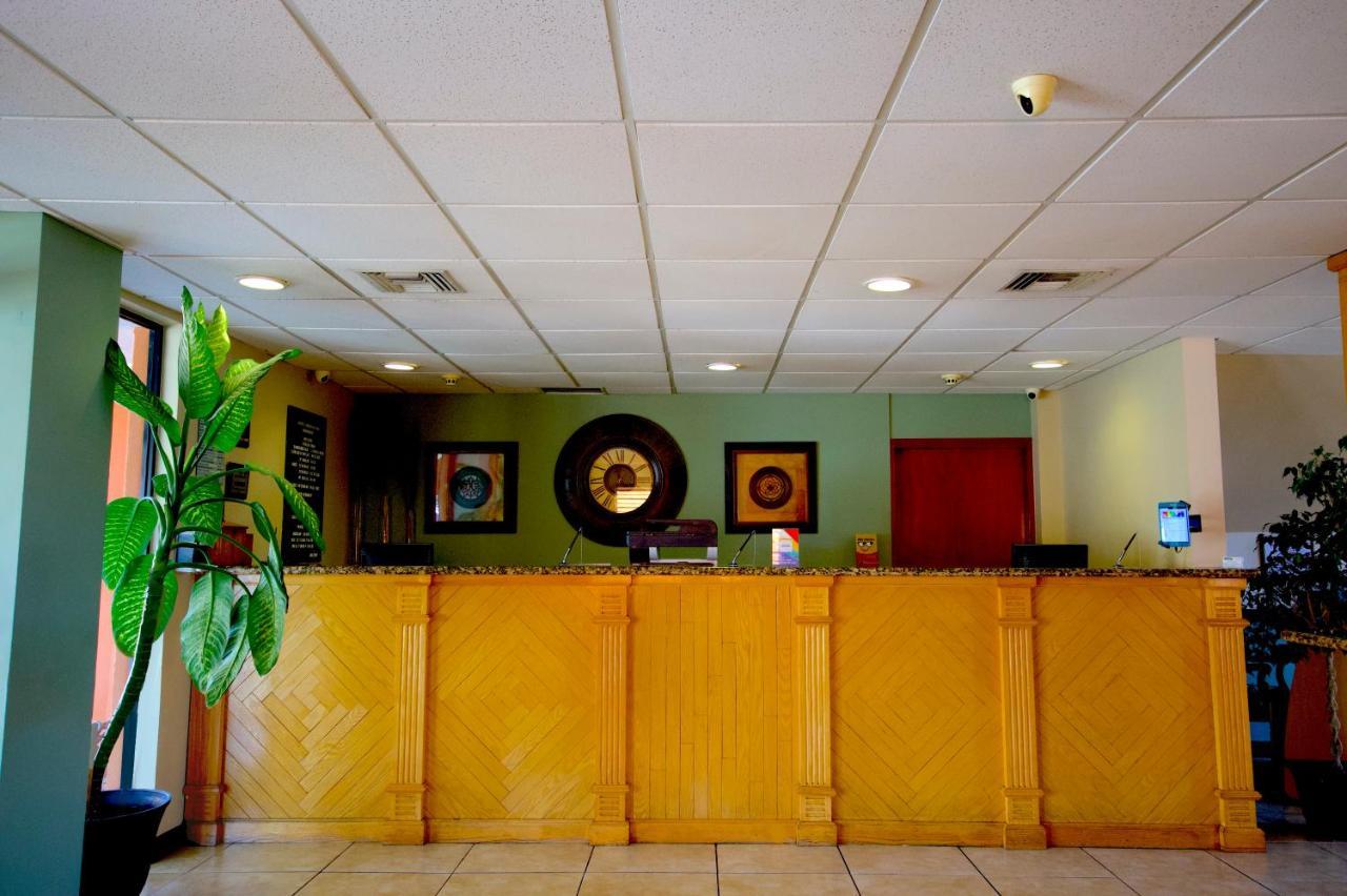 Hotel Consulado Inn Ciudad Juarez Bagian luar foto